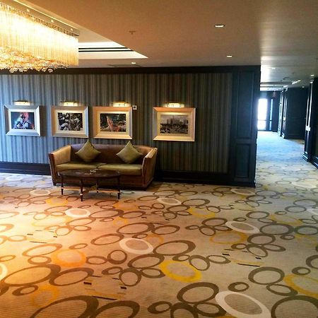 Royal Plaza Hotel And Casino Kapchagay Esterno foto