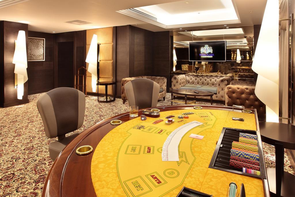 Royal Plaza Hotel And Casino Kapchagay Esterno foto